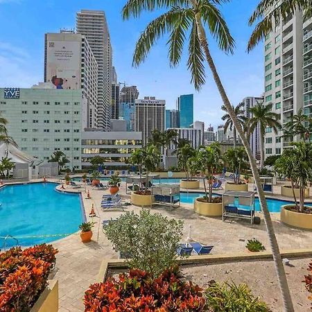 Resort And Luxurious Living In Downtown Miami Esterno foto