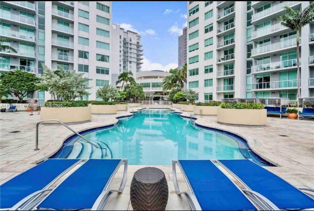 Resort And Luxurious Living In Downtown Miami Esterno foto