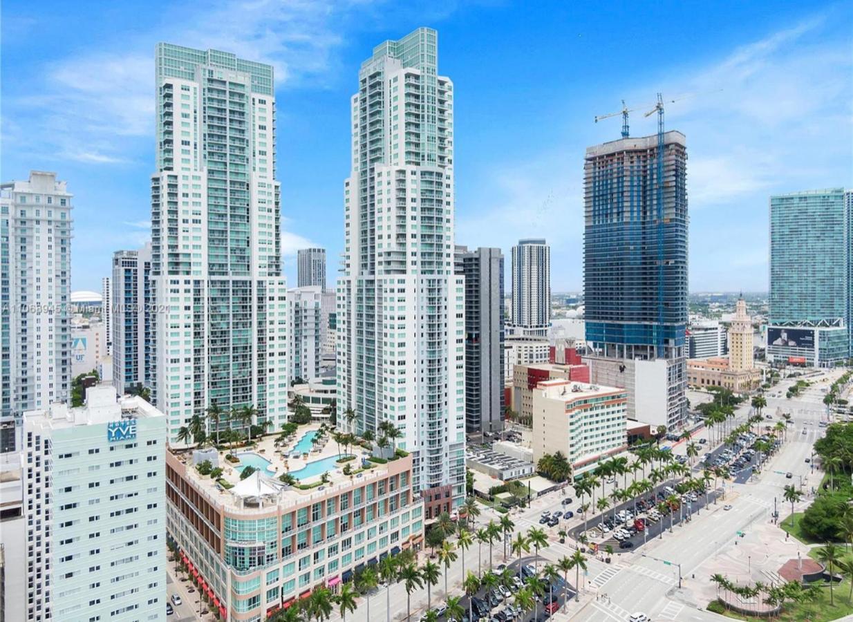 Resort And Luxurious Living In Downtown Miami Esterno foto